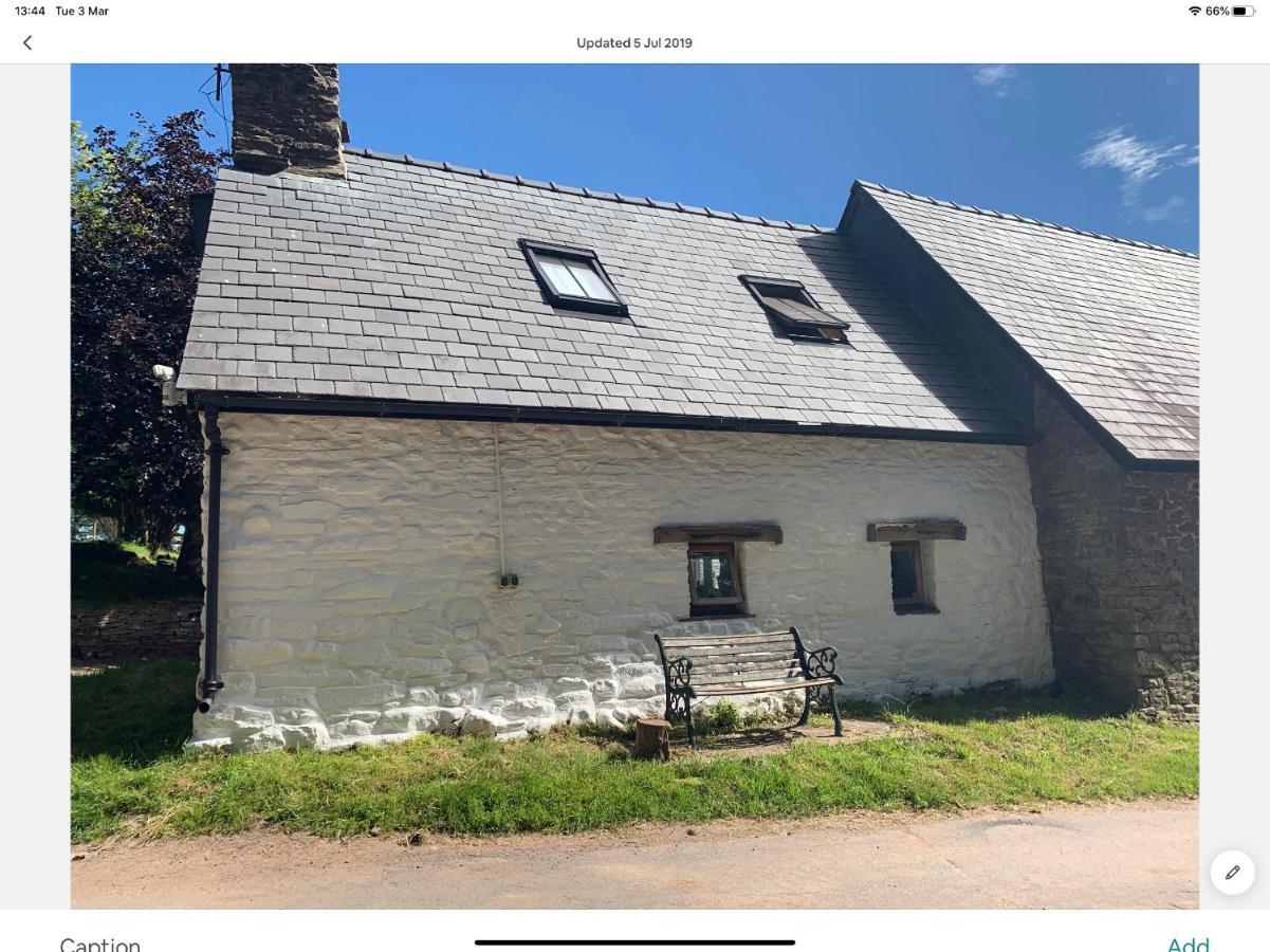 Ty Fferm Hen, Ancient Farmhouse, Coity Bach Talybont-on-Usk Zewnętrze zdjęcie